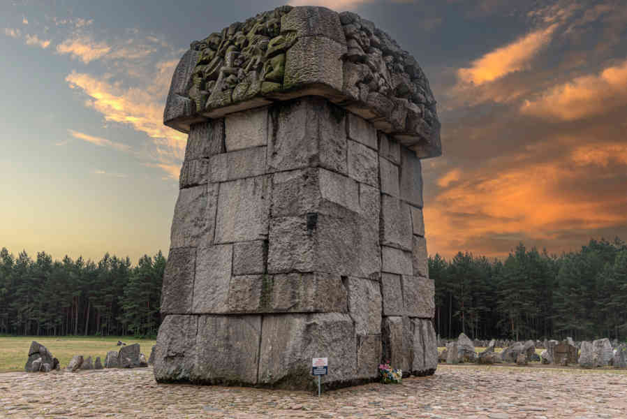 Polonia - Treblinka 19 - Treblinka I - campo de trabajo forzoso  - Memorial.jpg
